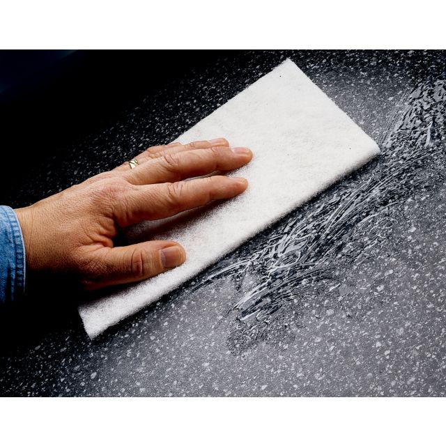 Scotch-Brite⢠Light Cleansing Hand Pad 7445, 6 in x 9 in, 20 pads per
box 3 boxes per case